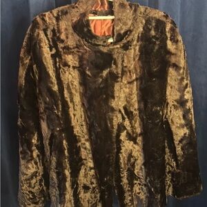 Vintage Fur Cape with a brown silky lining